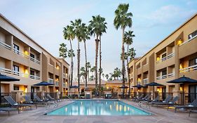Palm Springs Courtyard by Marriott